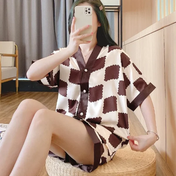 المرأة الحرير بيجامة من الساتان مجموعة قطعتين ملابس خاصة المتسكعون زر أسفل بيجامة السيدات Homewear مجموعة تي شيرتات قصيرة للأطفال فتاة ملابس نوم نسائية